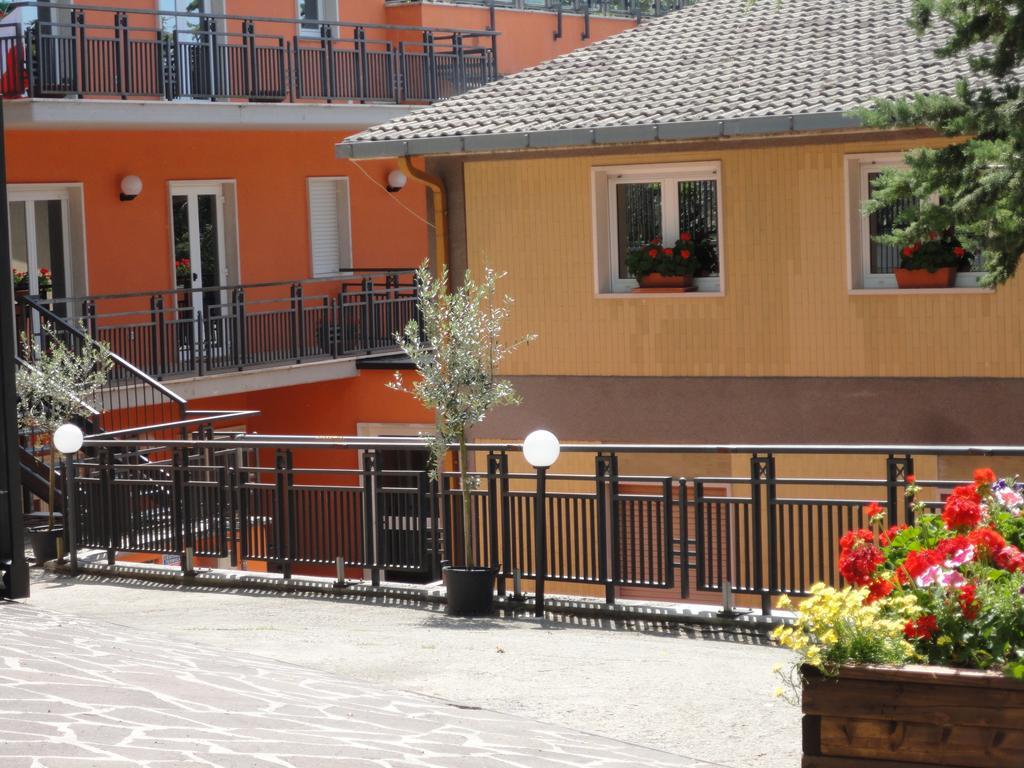 Hotel Arimannia كارامانيكو تيرمي المظهر الخارجي الصورة