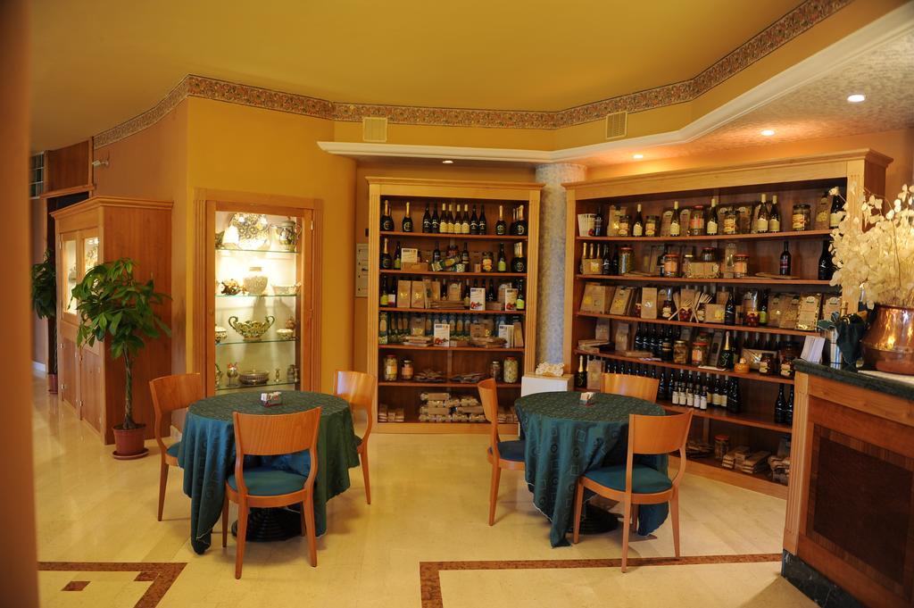 Hotel Arimannia كارامانيكو تيرمي المظهر الخارجي الصورة