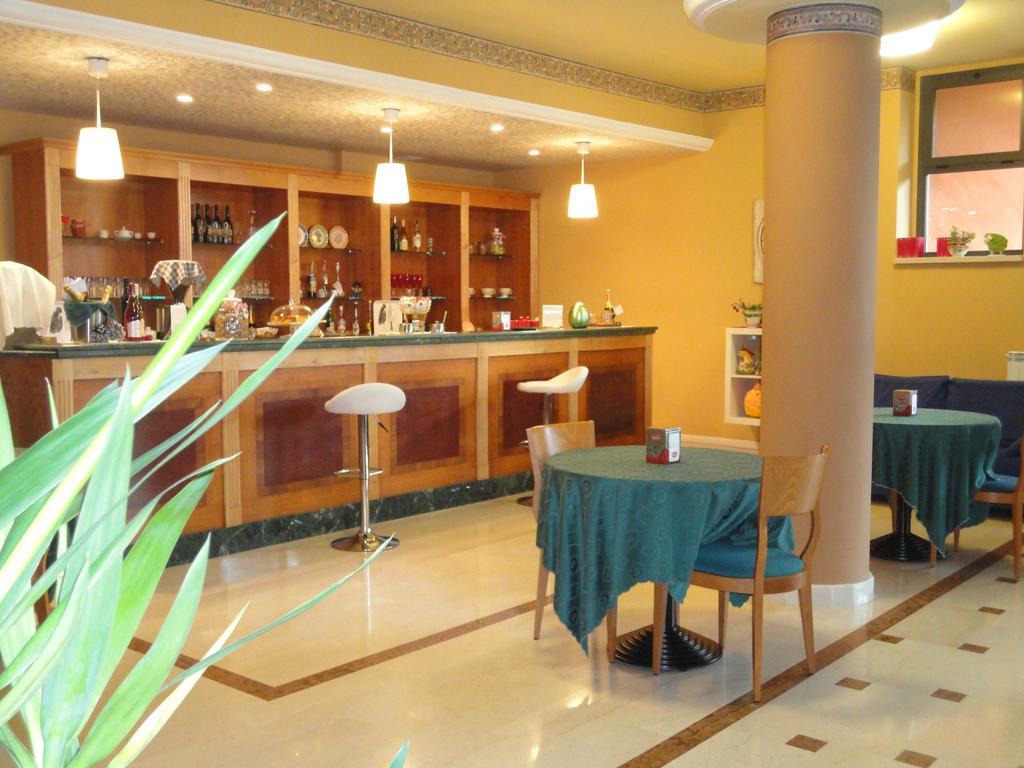 Hotel Arimannia كارامانيكو تيرمي المظهر الخارجي الصورة