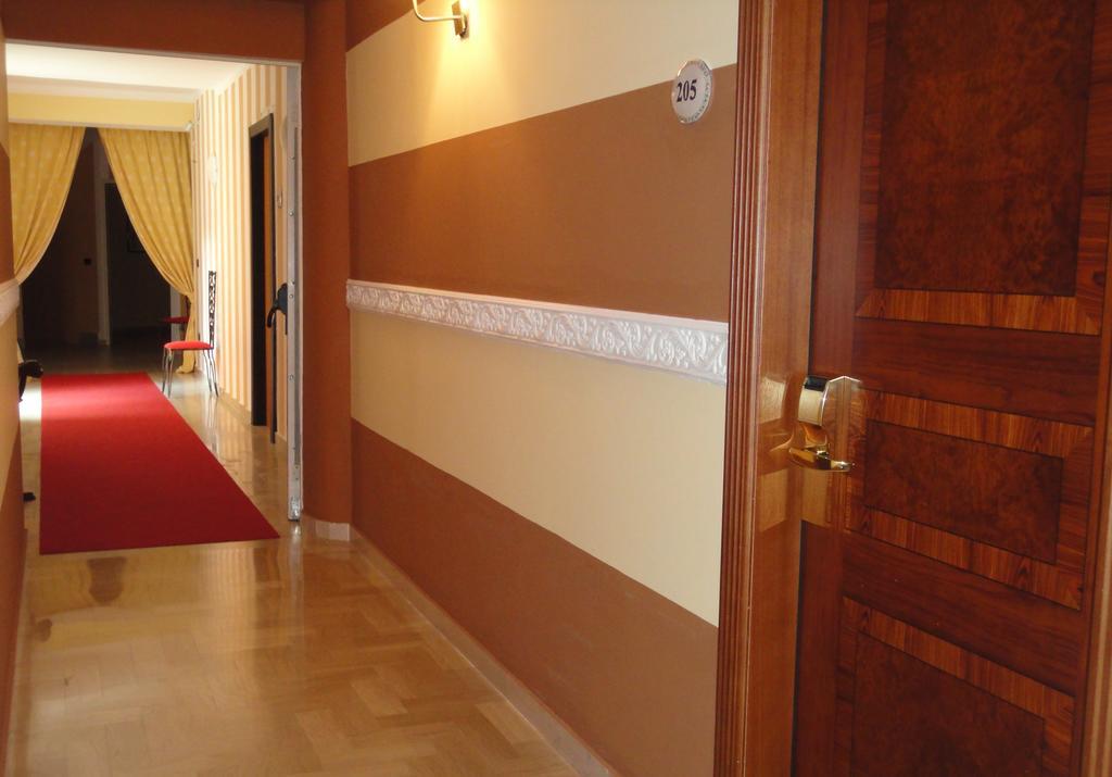 Hotel Arimannia كارامانيكو تيرمي المظهر الخارجي الصورة